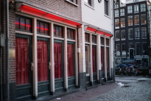 red_light_district_amsterdam_tomorrows_new_happiness_2011